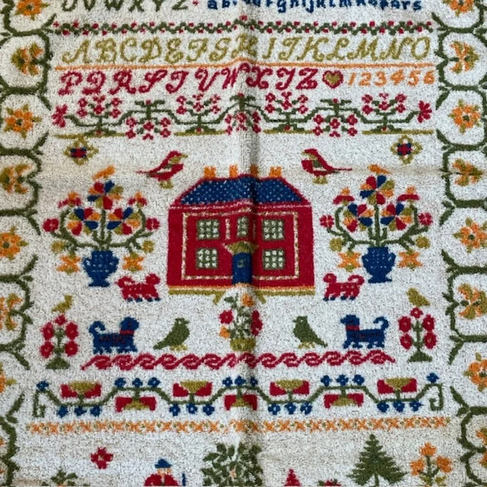 Vintage Fieldcrest American Sampler Bath Towel Pennsylvania Dutch Fringe Yellow - Picture 3 of 5